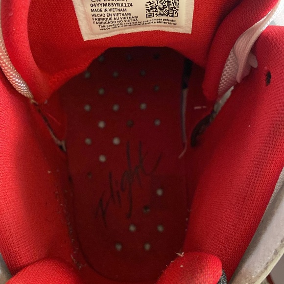 Jordan Two Trey - Picture 5 of 8